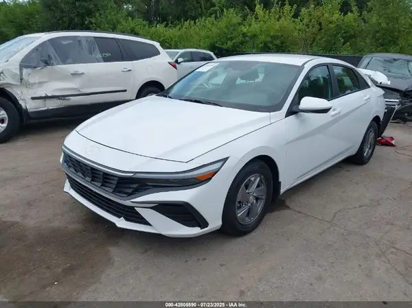 KMHLL4DG6RU821091 2024 HYUNDAI ELANTRA - Image 2