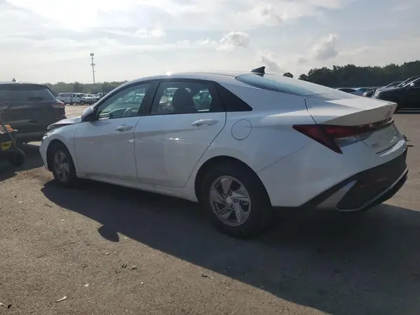 KMHLL4DG6RU841776 2024 HYUNDAI ELANTRA - Image 2