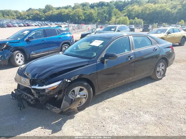 KMHLL4DG6RU843236 2024 HYUNDAI ELANTRA - Image 2