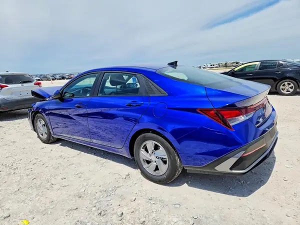 KMHLL4DG6SU083377 2025 HYUNDAI ELANTRA - Image 2