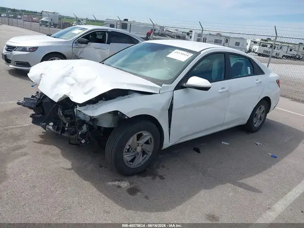 KMHLL4DG6SU085744 2025 HYUNDAI ELANTRA - Image 2