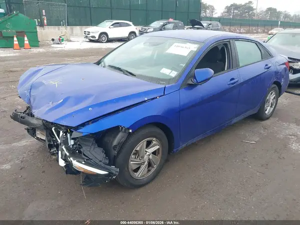 KMHLL4DG6SU855697 2025 HYUNDAI ELANTRA - Image 2