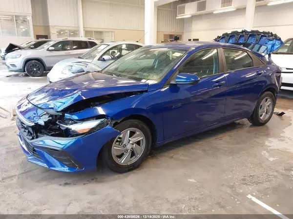 KMHLL4DG6SU856414 2025 HYUNDAI ELANTRA - Image 2