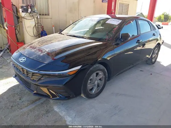 KMHLL4DG6SU869521 2025 HYUNDAI ELANTRA - Image 2
