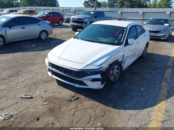 KMHLL4DG6SU895732 2025 HYUNDAI ELANTRA - Image 2