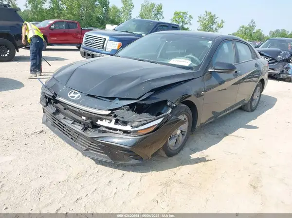 KMHLL4DG6SU898629 2025 HYUNDAI ELANTRA - Image 2