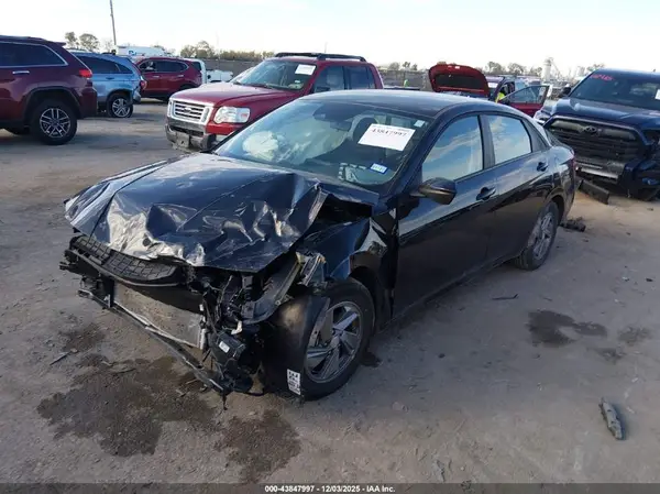 KMHLL4DG6SU902971 2025 HYUNDAI ELANTRA - Image 2