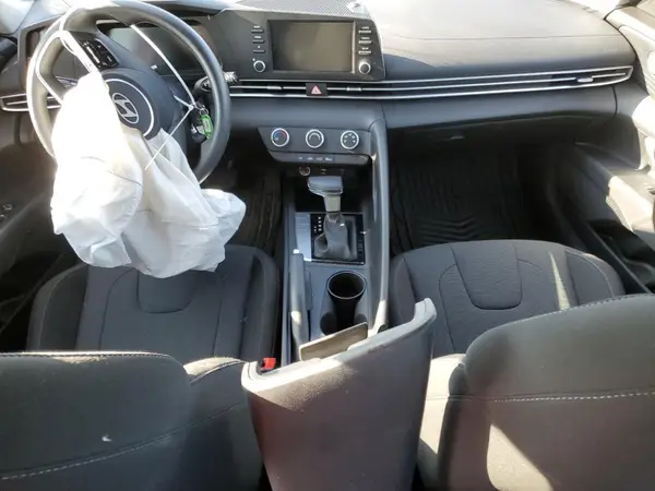 KMHLL4DG6SU915686 2025 HYUNDAI ELANTRA - Image 8