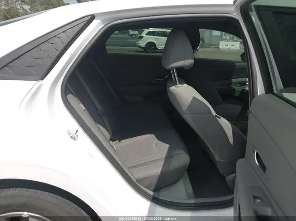 KMHLL4DG6SU980814 2025 HYUNDAI ELANTRA - Image 8