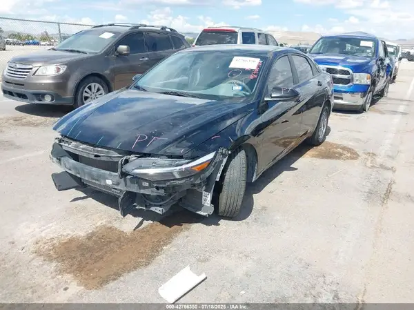 KMHLL4DG7RU637584 2024 HYUNDAI ELANTRA - Image 2