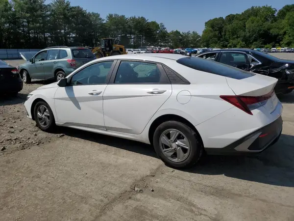 KMHLL4DG7RU640694 2024 HYUNDAI ELANTRA - Image 2