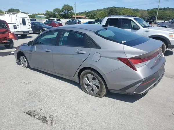 KMHLL4DG7RU769566 2024 HYUNDAI ELANTRA - Image 2