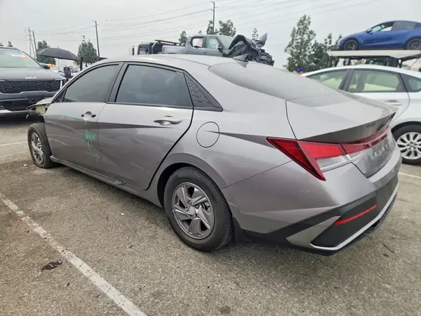 KMHLL4DG7RU819320 2024 HYUNDAI ELANTRA - Image 2