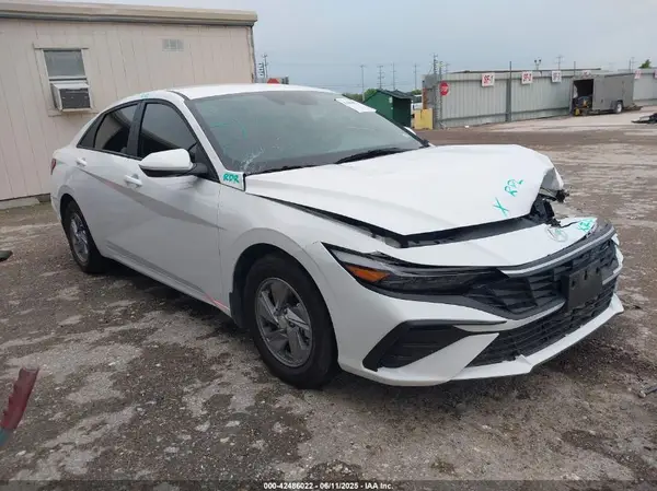 KMHLL4DG7RU821097 2024 HYUNDAI ELANTRA - Image 1