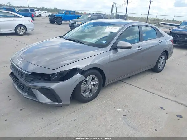 KMHLL4DG7RU830429 2024 HYUNDAI ELANTRA - Image 2