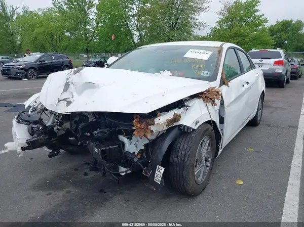 KMHLL4DG7RU841785 2024 HYUNDAI ELANTRA - Image 2