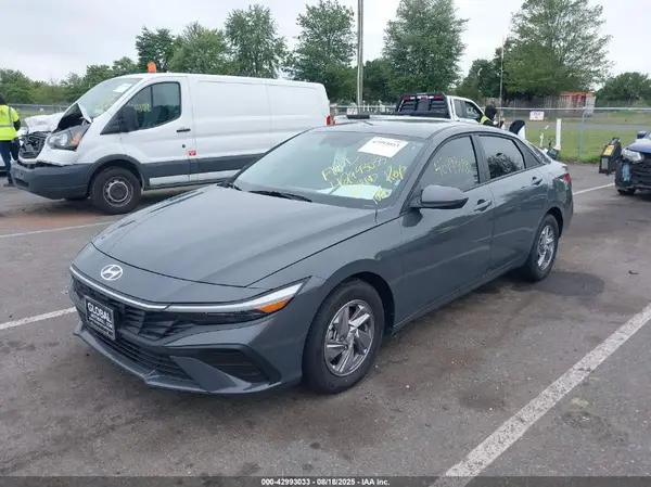 KMHLL4DG7RU844945 2024 HYUNDAI ELANTRA - Image 2