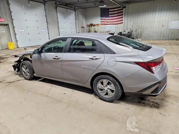 KMHLL4DG7SU036231 2025 HYUNDAI ELANTRA - Image 2