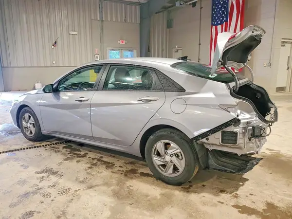 KMHLL4DG7SU062697 2025 HYUNDAI ELANTRA - Image 2