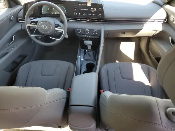 KMHLL4DG7SU076356 2025 HYUNDAI ELANTRA - Image 8
