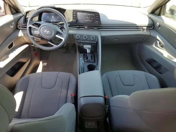 KMHLL4DG7SU085848 2025 HYUNDAI ELANTRA - Image 8