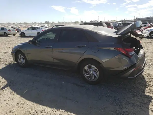 KMHLL4DG7SU887526 2025 HYUNDAI ELANTRA - Image 2