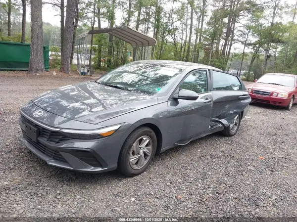 KMHLL4DG7SU912988 2025 HYUNDAI ELANTRA - Image 2