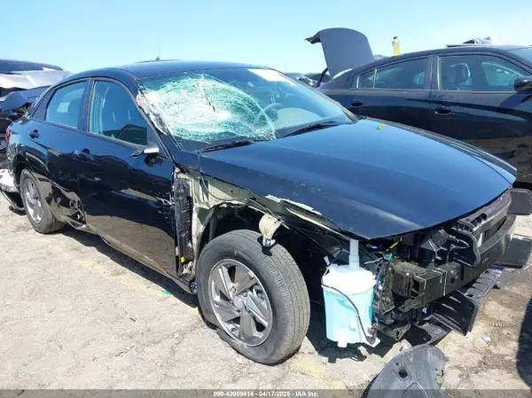 KMHLL4DG7SU942038 2025 HYUNDAI ELANTRA - Image 1