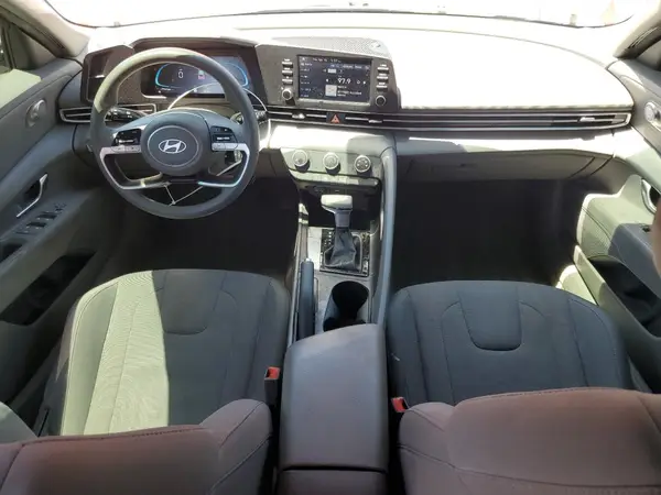 KMHLL4DG7SU942833 2025 HYUNDAI ELANTRA - Image 8