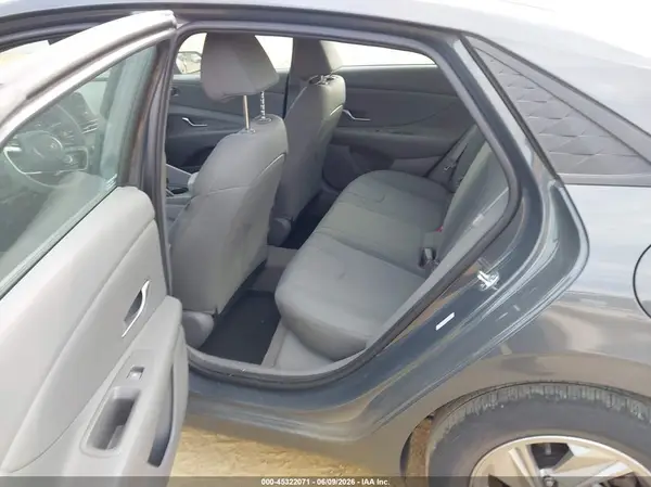 KMHLL4DG8RU662428 2024 HYUNDAI ELANTRA - Image 8