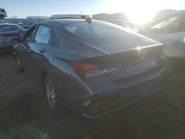 KMHLL4DG8RU670612 2024 HYUNDAI ELANTRA - Image 2