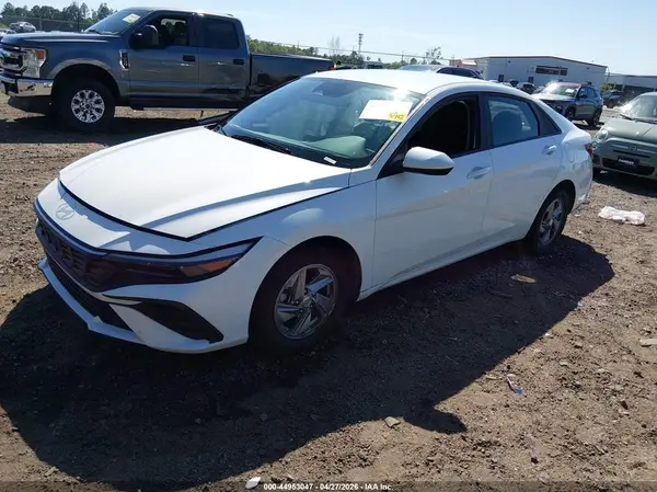 KMHLL4DG8RU740884 2024 HYUNDAI ELANTRA - Image 2