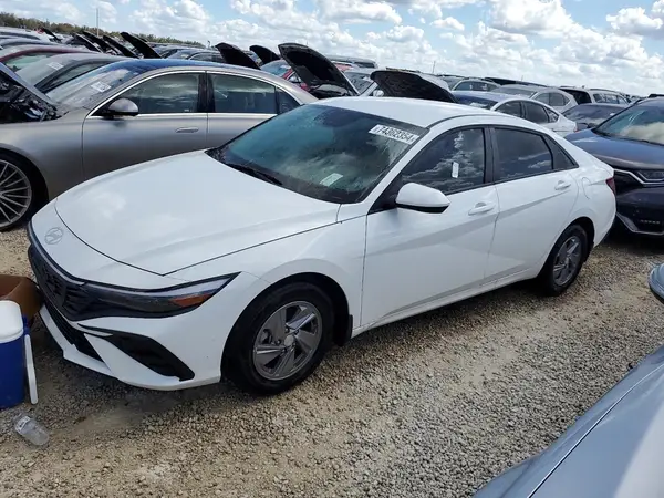 KMHLL4DG8RU800162 2024 HYUNDAI ELANTRA - Image 1