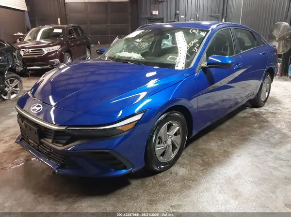 KMHLL4DG8RU820329 2024 HYUNDAI ELANTRA - Image 2