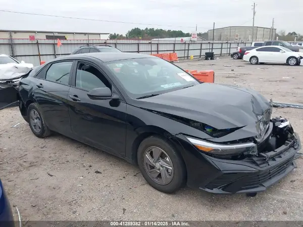 KMHLL4DG8RU849684 2024 HYUNDAI ELANTRA - Image 1