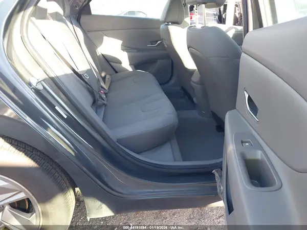 KMHLL4DG8SU014917 2025 HYUNDAI ELANTRA - Image 8
