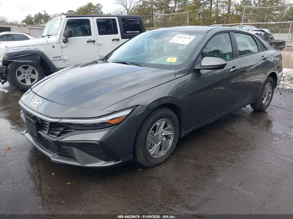KMHLL4DG8SU071893 2025 HYUNDAI ELANTRA - Image 2