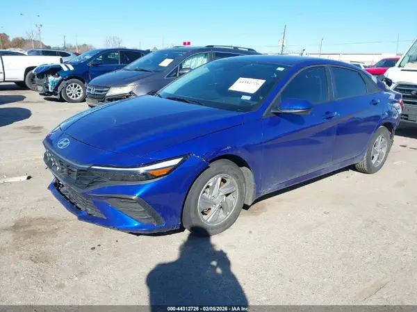 KMHLL4DG8SU077550 2025 HYUNDAI ELANTRA - Image 2
