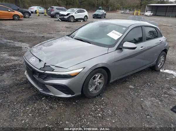 KMHLL4DG8SU859332 2025 HYUNDAI ELANTRA - Image 2