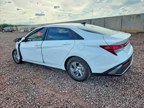 KMHLL4DG8SU862117 2025 HYUNDAI ELANTRA - Image 2