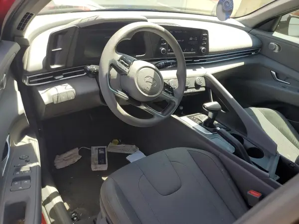 KMHLL4DG8SU862991 2025 HYUNDAI ELANTRA - Image 8