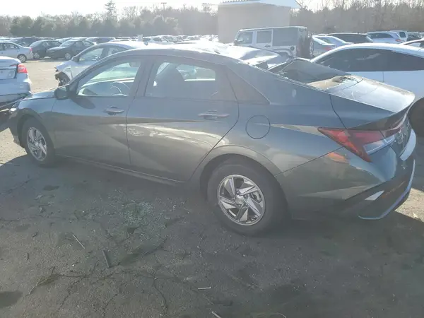 KMHLL4DG8SU864613 2025 HYUNDAI ELANTRA - Image 2