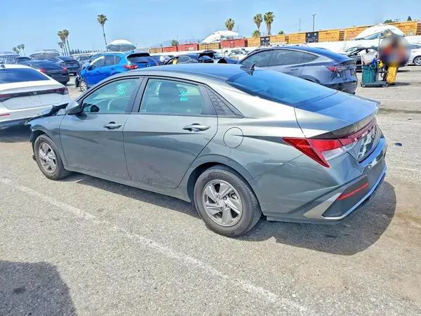 KMHLL4DG8SU870931 2025 HYUNDAI ELANTRA - Image 2