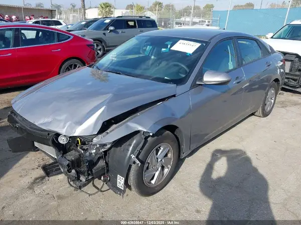 KMHLL4DG8SU916001 2025 HYUNDAI ELANTRA - Image 2
