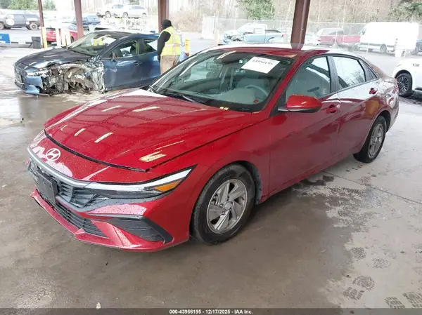 KMHLL4DG8SU936121 2025 HYUNDAI ELANTRA - Image 2