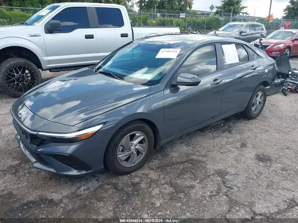 KMHLL4DG8SU938855 2025 HYUNDAI ELANTRA - Image 2