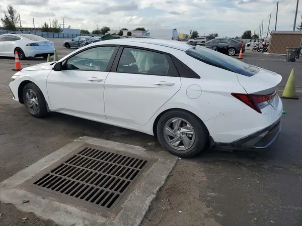 KMHLL4DG8SU947054 2025 HYUNDAI ELANTRA - Image 2