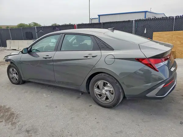KMHLL4DG8SU966803 2025 HYUNDAI ELANTRA - Image 2