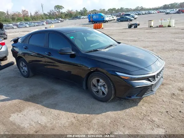 KMHLL4DG9RU700166 2024 HYUNDAI ELANTRA - Image 1