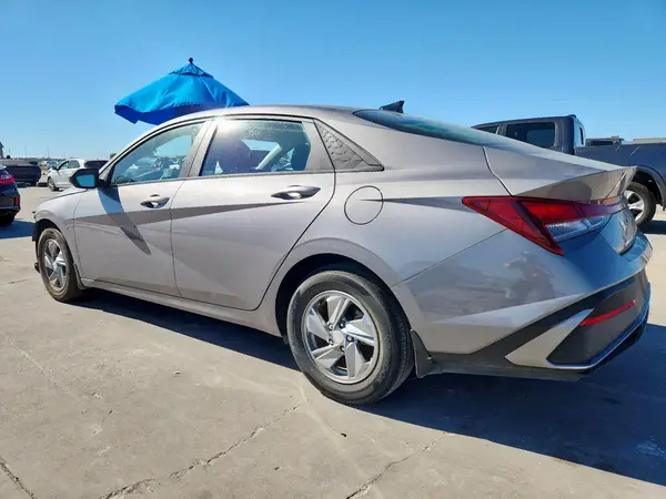 KMHLL4DG9RU743602 2024 HYUNDAI ELANTRA - Image 2